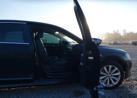 2012 Volkswagen Passat 2.5L Sel из США, поврежденный, VIN 1VWCH7A32CC044492